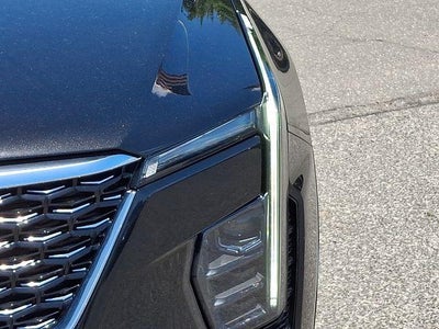 2024 Cadillac XT4 Luxury