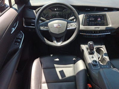 2023 Cadillac XT4 Sport