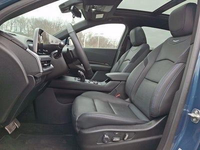2025 Cadillac XT4 Sport