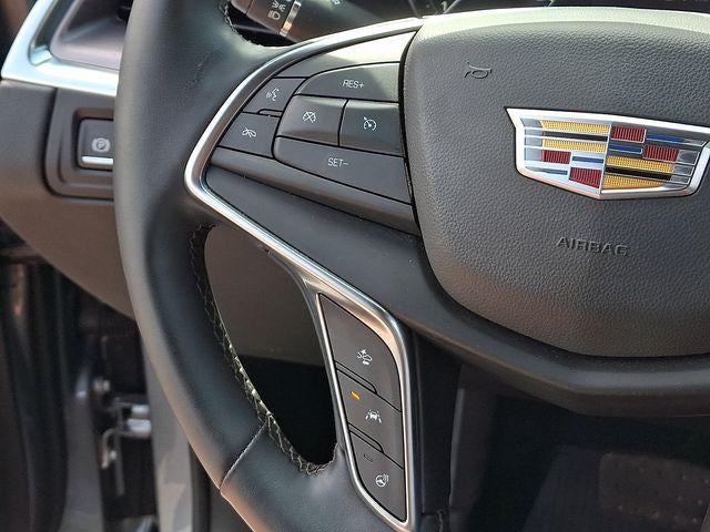 2025 Cadillac XT5 Luxury