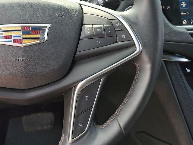 2025 Cadillac XT5 Luxury