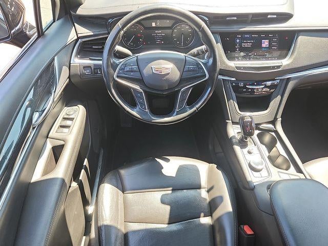 2022 Cadillac XT5 AWD Premium Luxury