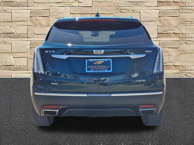 2025 Cadillac XT5 Sport