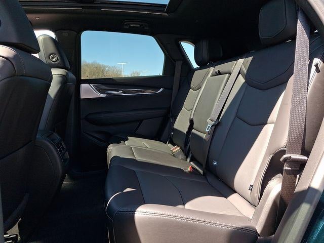 2025 Cadillac XT5 Sport