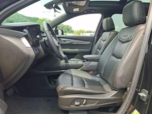 2024 Cadillac XT6 Luxury