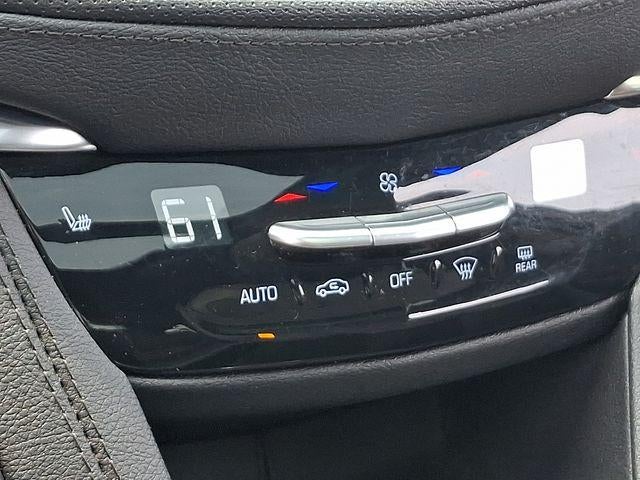 2024 Cadillac XT6 Luxury