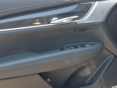 2024 Cadillac XT6 Sport