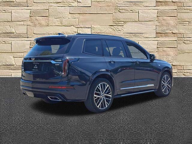 2025 Cadillac XT6 Sport