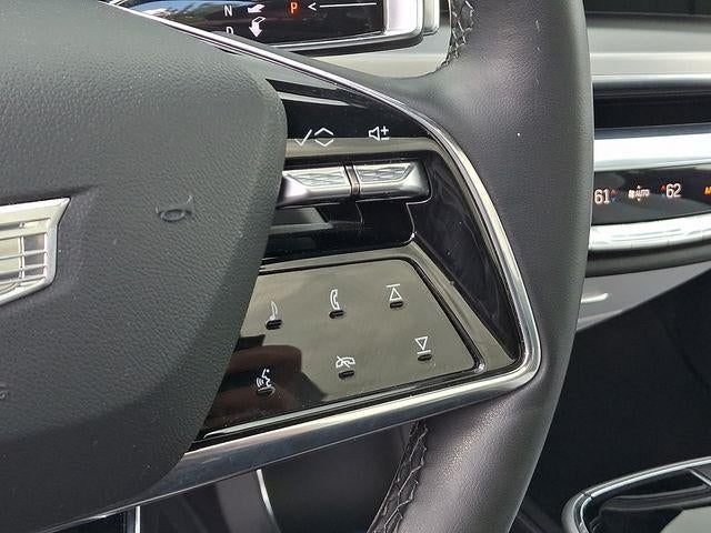 2024 Cadillac LYRIQ Luxury 1
