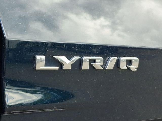 2024 Cadillac LYRIQ Luxury 1