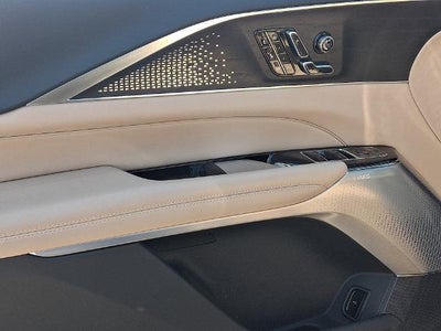 2026 Cadillac LYRIQ Signature Luxury