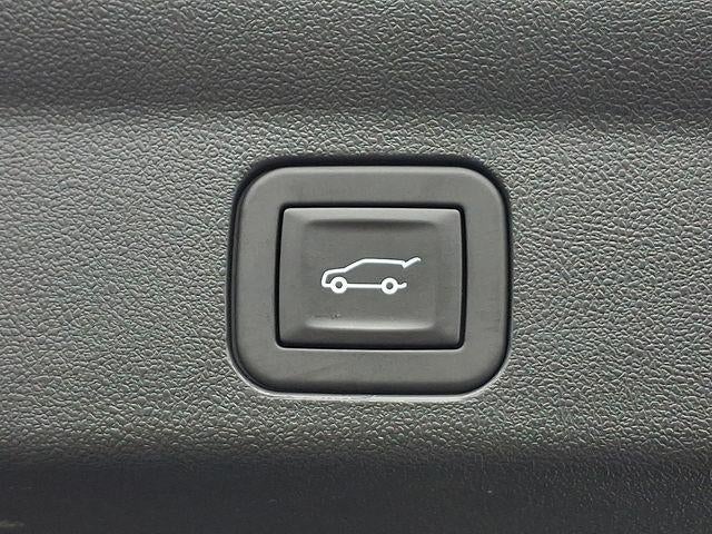 2026 Cadillac ESCALADE IQL Premium Sport