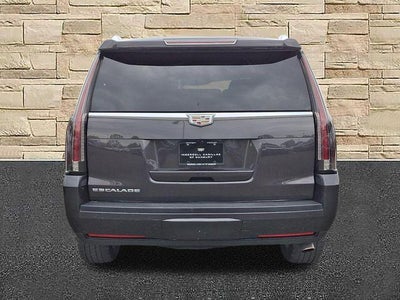 2017 Cadillac Escalade Luxury