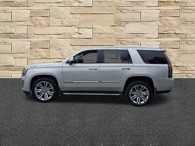 2020 Cadillac Escalade Luxury