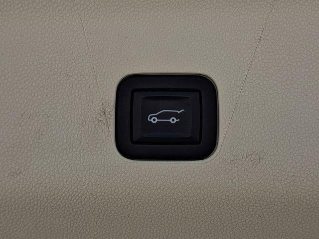 2022 Cadillac Escalade Premium Luxury Platinum