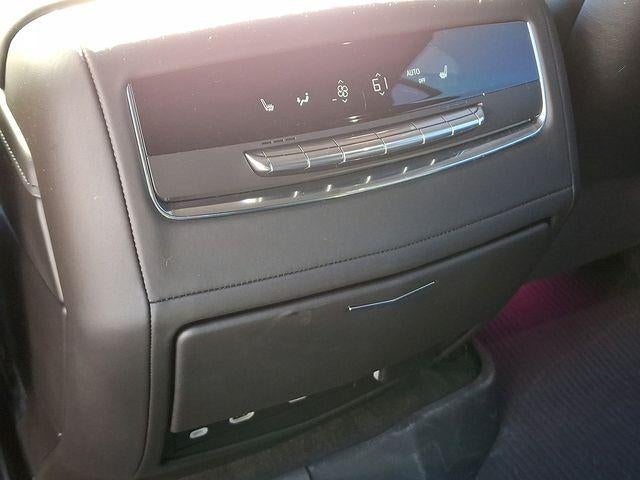 2024 Cadillac Escalade ESV Sport Platinum