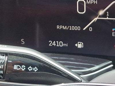 2025 Cadillac Escalade ESV Sport