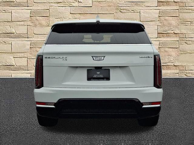 2025 Cadillac ESCALADE IQ Luxury 2