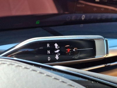 2025 Cadillac ESCALADE IQ Luxury 2