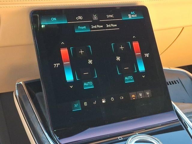2025 Cadillac ESCALADE IQ Luxury 2