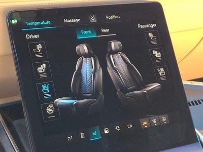 2025 Cadillac ESCALADE IQ Luxury 2