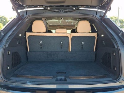 2025 Cadillac ESCALADE IQ Luxury 2
