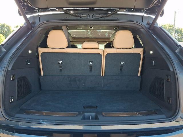 2025 Cadillac ESCALADE IQ Luxury 2