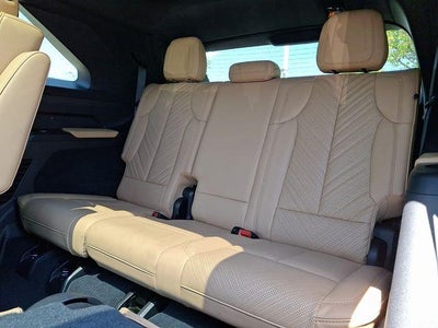 2025 Cadillac ESCALADE IQ Luxury 2