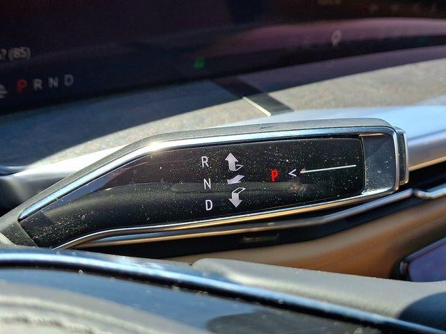 2025 Cadillac ESCALADE IQ Luxury 2