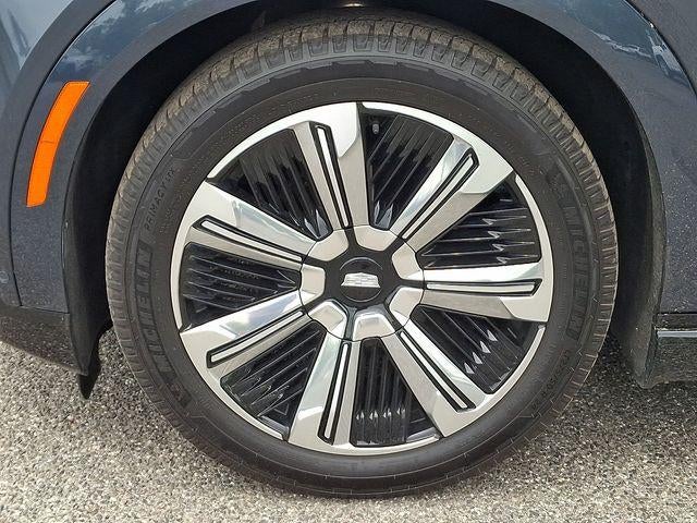 2025 Cadillac ESCALADE IQ Luxury 2
