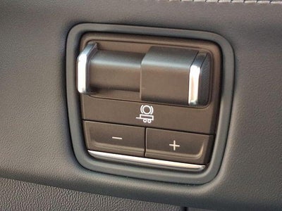 2025 Cadillac ESCALADE IQ Luxury 2