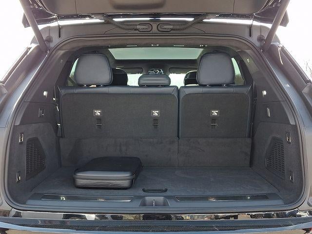 2025 Cadillac ESCALADE IQ Luxury 2