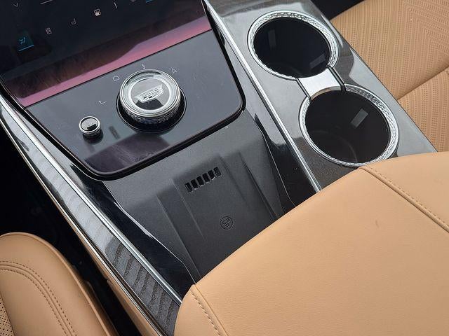 2025 Cadillac ESCALADE IQ Sport 2