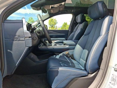 2025 Cadillac ESCALADE IQ Sport 2