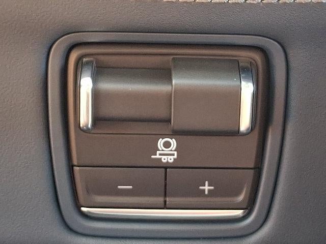 2026 Cadillac ESCALADE IQ Premium Sport