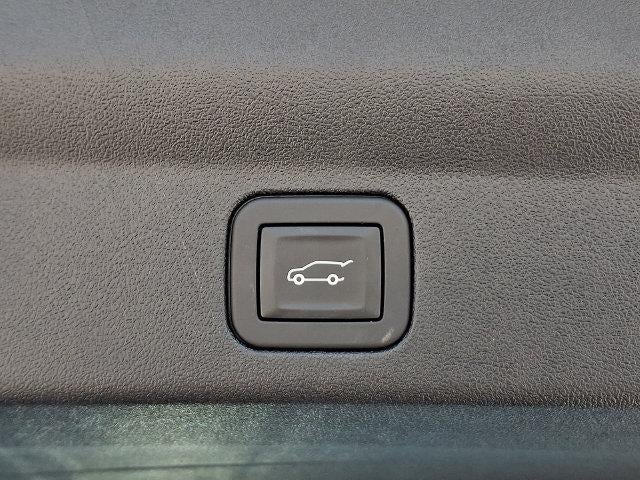 2026 Cadillac ESCALADE IQ Premium Sport