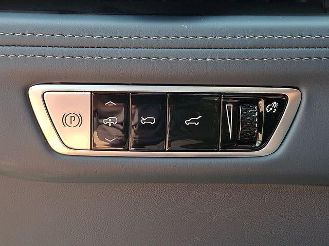 2026 Cadillac ESCALADE IQ Premium Sport