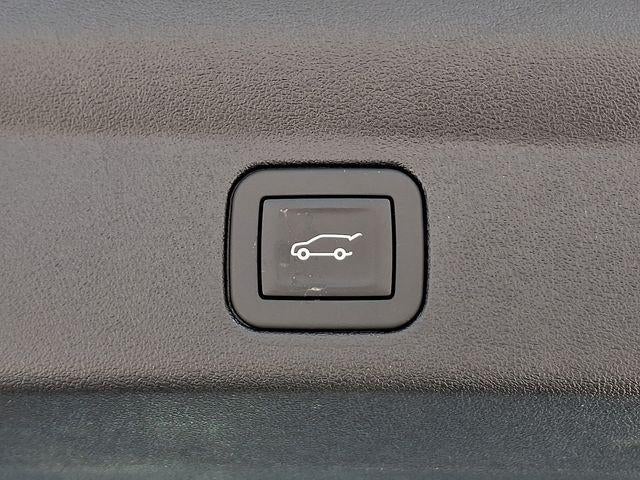 2026 Cadillac ESCALADE IQ Premium Sport