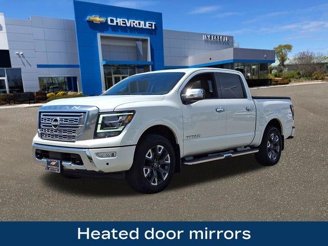 2023 Nissan TITAN Crew Cab Platinum Reserve 4x4
