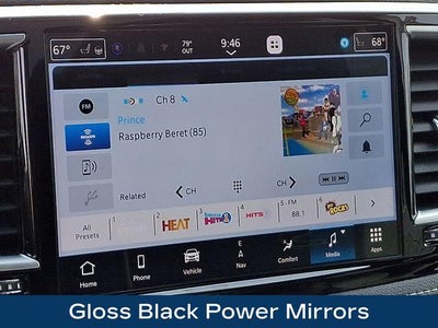 2025 Chrysler Pacifica Hybrid Premiuim S Appearance Package