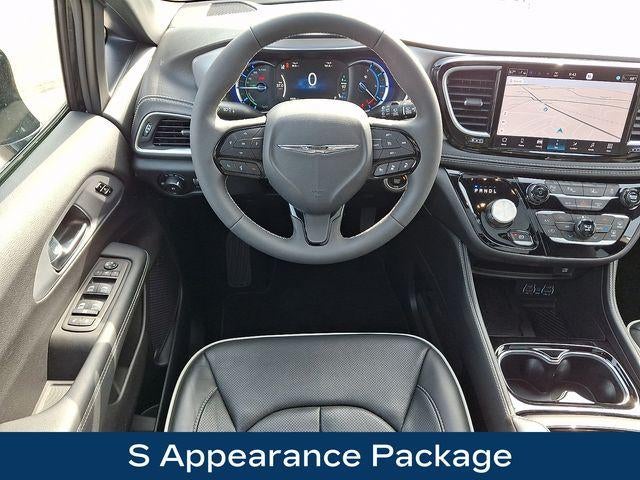 2025 Chrysler Pacifica Hybrid Premiuim S Appearance Package