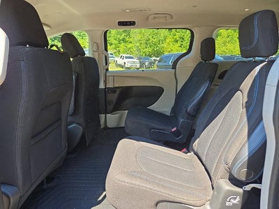 2021 Chrysler Pacifica Touring AWD