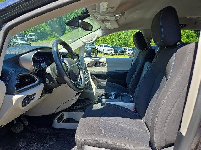 2021 Chrysler Pacifica Touring AWD
