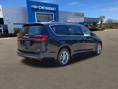2021 Chrysler Pacifica Touring AWD