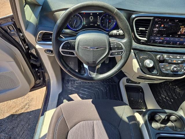 2021 Chrysler Pacifica Touring AWD