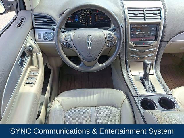 2014 Lincoln MKX Base