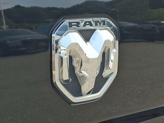 2020 RAM 2500 Tradesman Crew Cab 4x4 6'4" Box