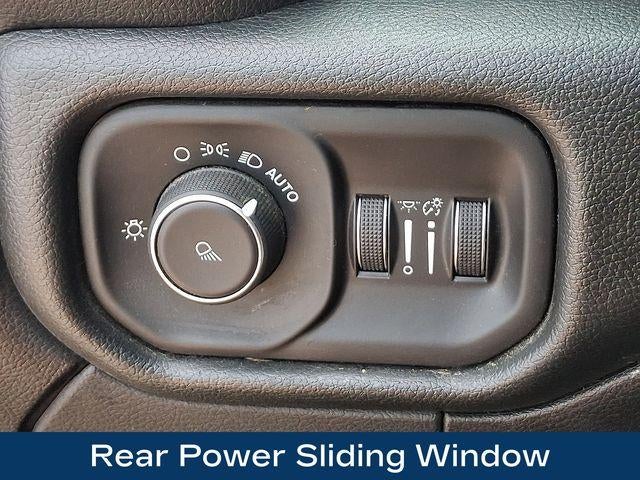 2020 RAM 2500 Tradesman Crew Cab 4x4 6'4" Box