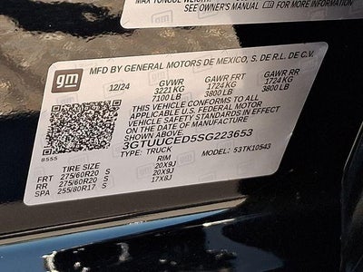 2025 GMC Sierra 1500 Elevation