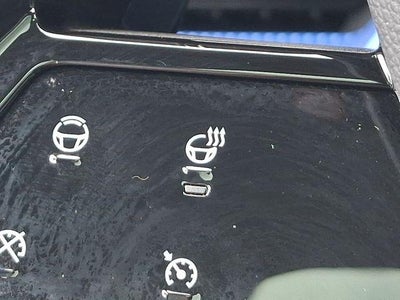 2025 Cadillac OPTIQ Luxury 2